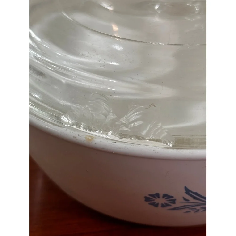 Corning Ware Saucepan P-81-B 1 Pt White Blue Cornflower Floral with chipped Lid